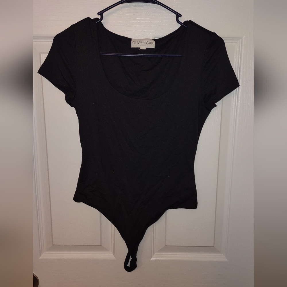 Black short sleeve bodysuit